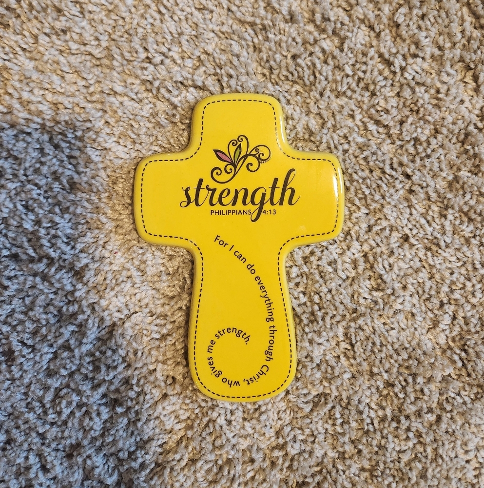 Inspirational Yellow Cross Decor Philippians 4:13